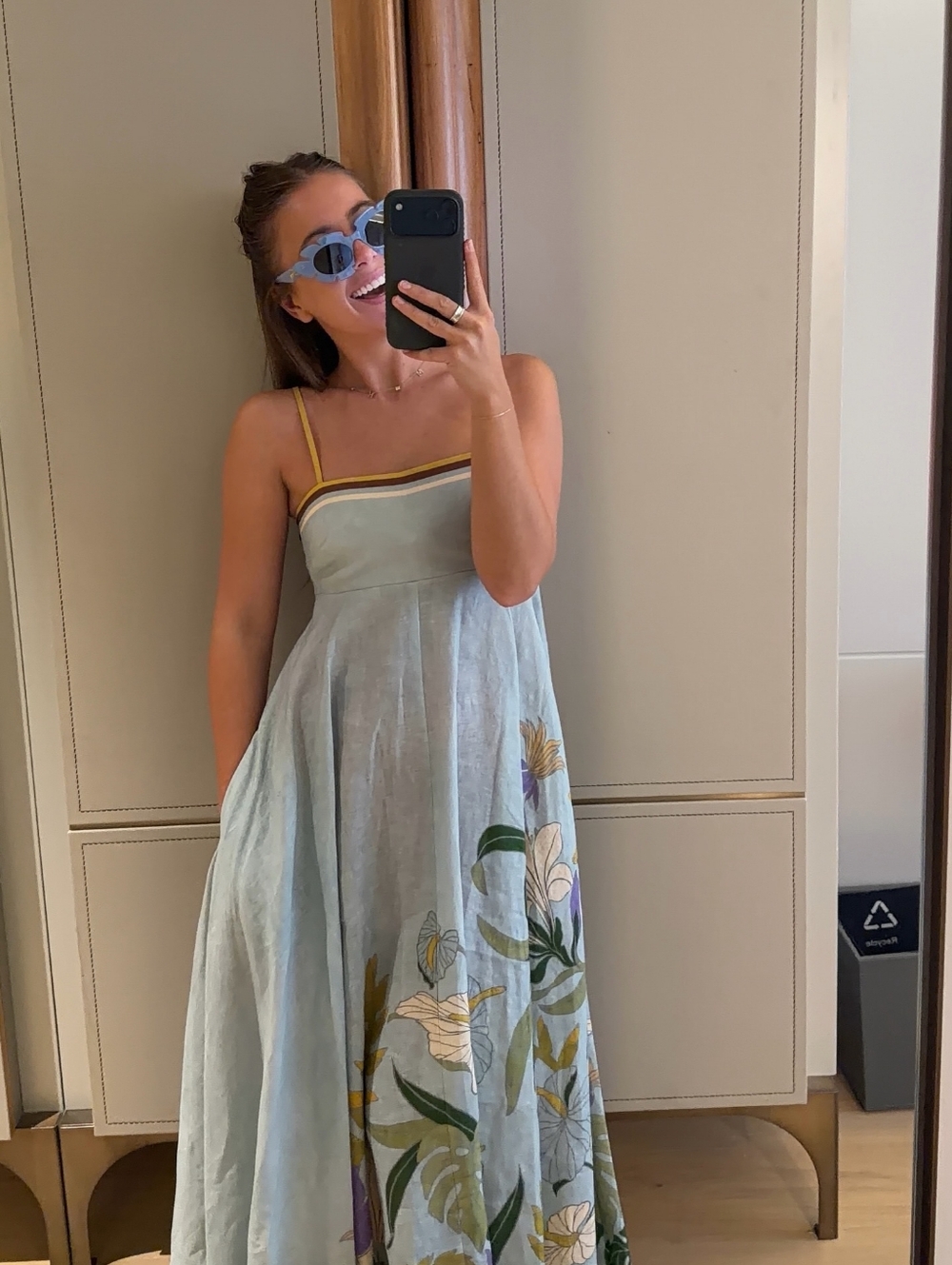 ALEMAIS Alfie Linen Sleeveless A-Line Sundress - Picture 7 of 9